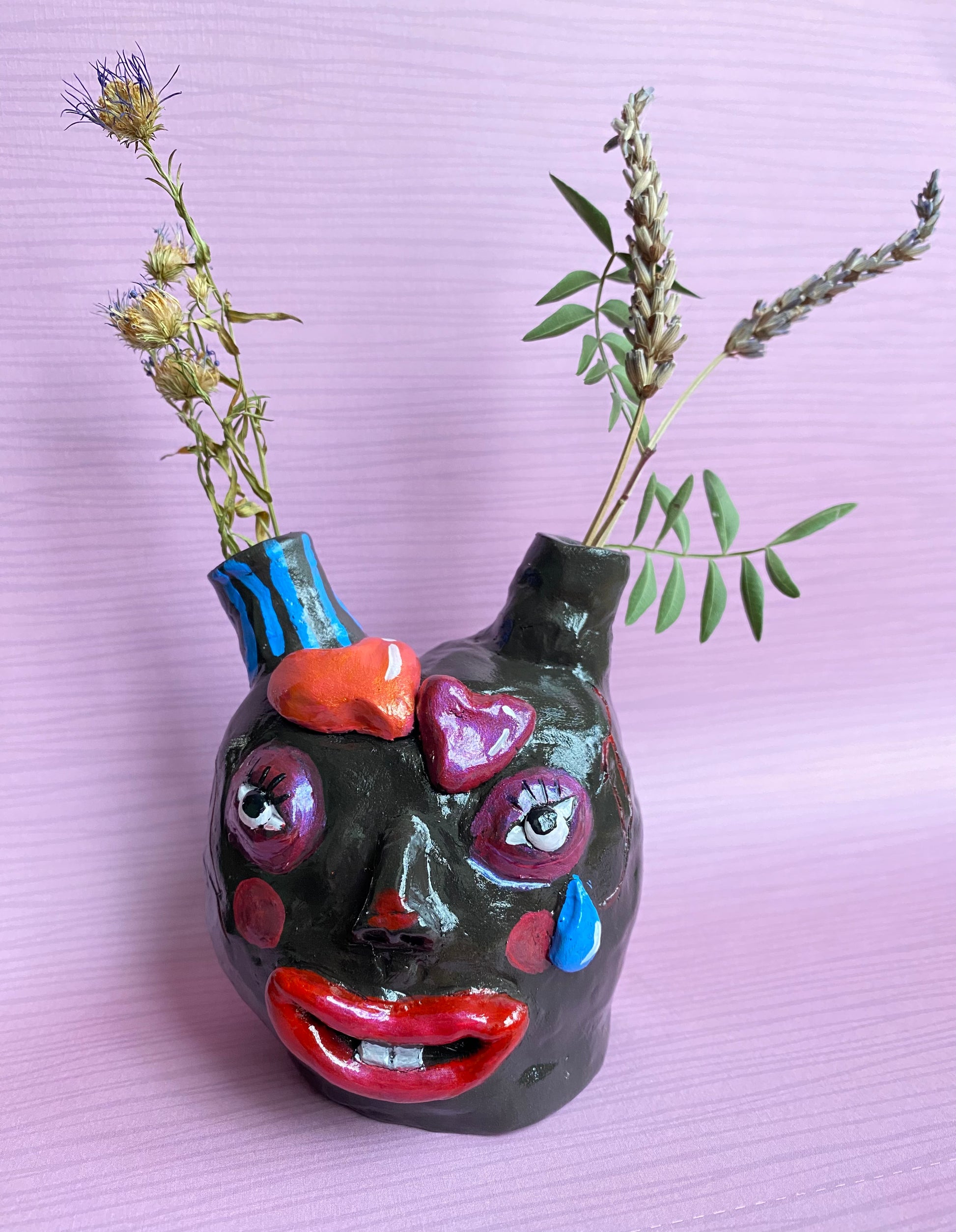 Mara Wanda black heart clay vase 2