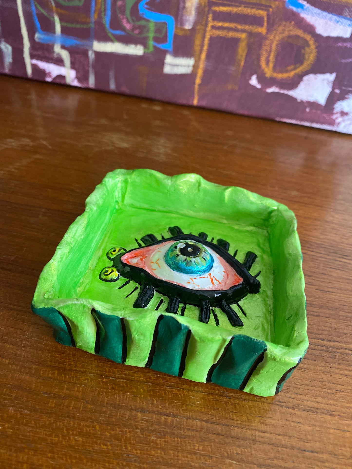 Eye-insect weird clay incense holder