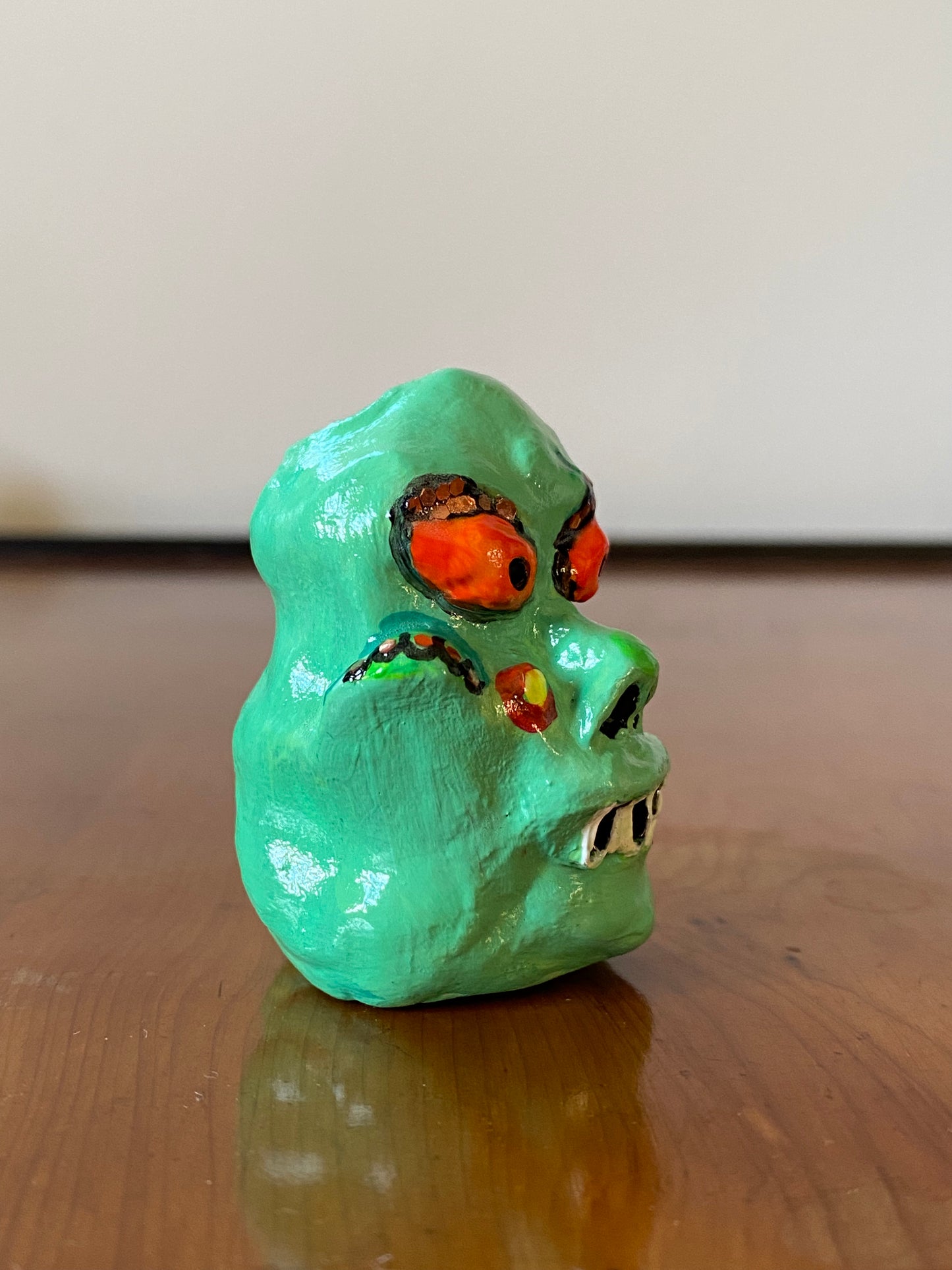 Mara Wanda monster clay side